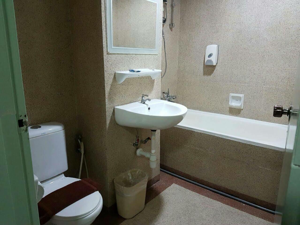 New Boutique Hotel Johor Bahru Bagian luar foto