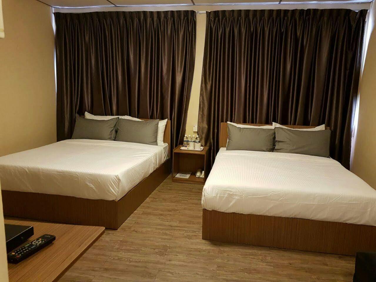 New Boutique Hotel Johor Bahru Bagian luar foto