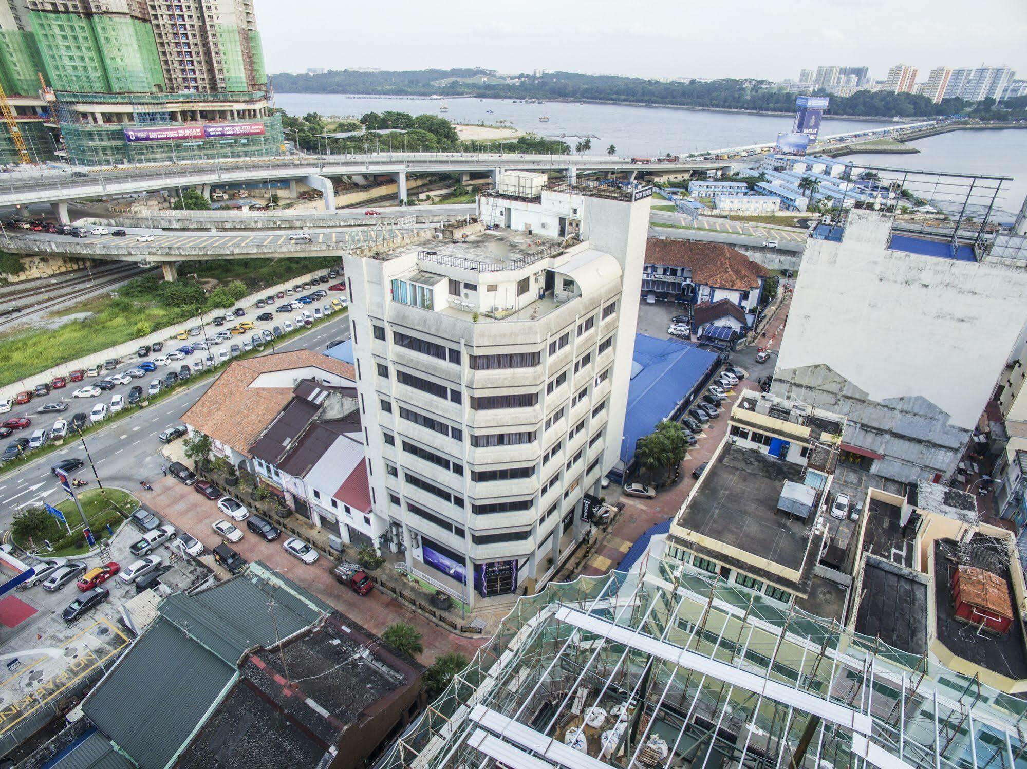 New Boutique Hotel Johor Bahru Bagian luar foto